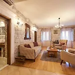 Apartment Capo - Old Town - Parking