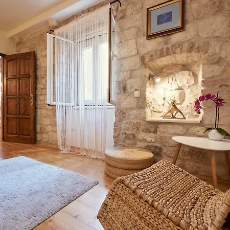 Capo - Old Town - Parking *