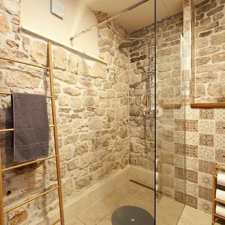 Capo - Old Town - Parking Appartement