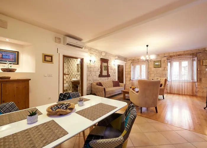 Capo - Old Town - Parking Appartement