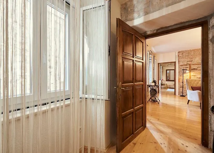 Capo - Old Town - Parking Appartement