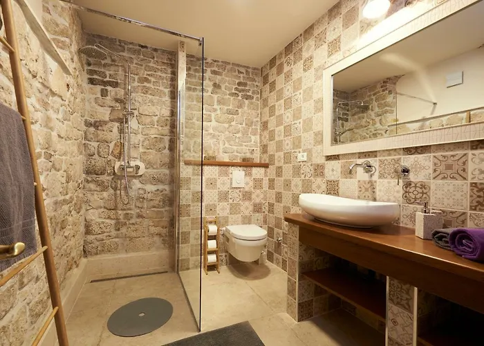 Capo - Old Town - Parking