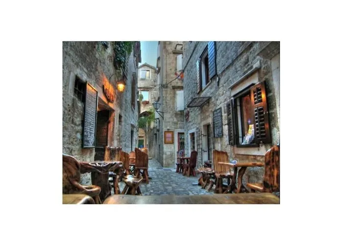 Capo - Old Town - Parking Apartman *