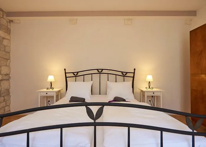 Apartman Capo - Old Town - Parking Trogir