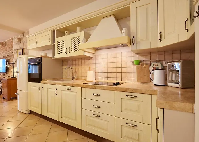 Capo - Old Town - Parking *